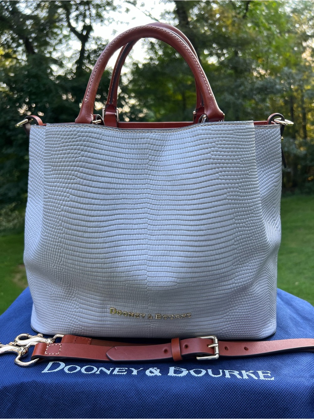 DOONEY AND BOURKE EMBOSSED LIZARD LARGE BARLOW